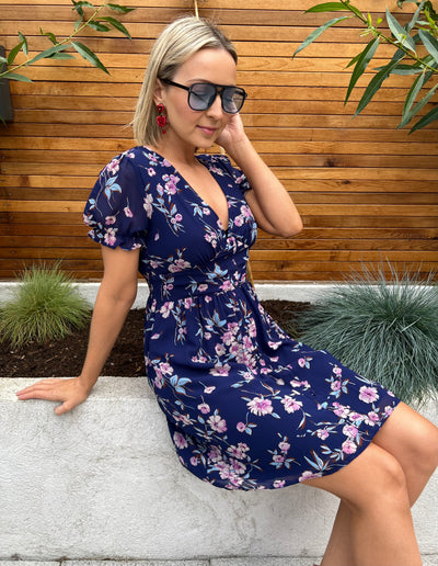 Navy Floral S/S V-Neck Mini Dress r3593